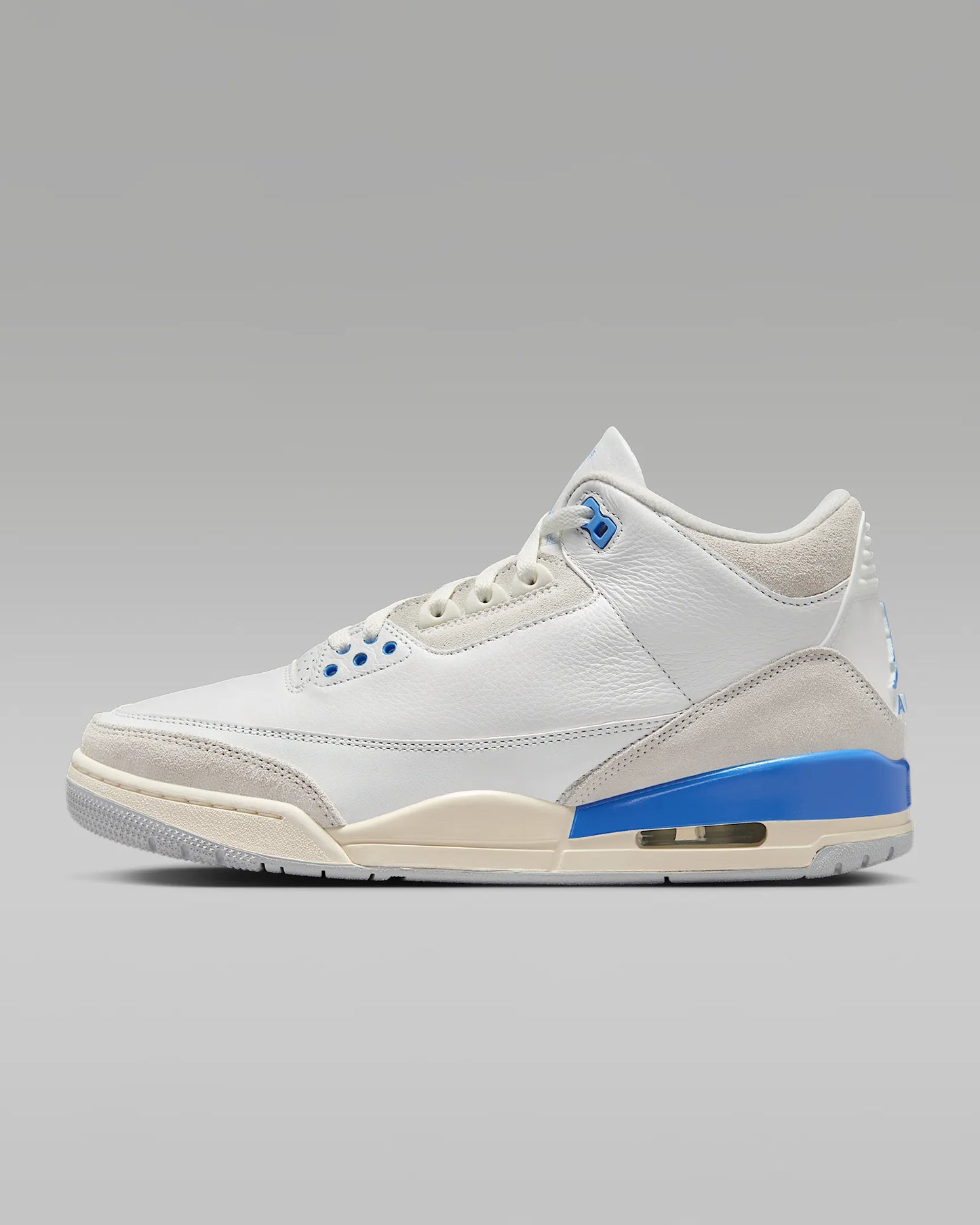 Air Jordan 3 Retro "Lucky Shorts"