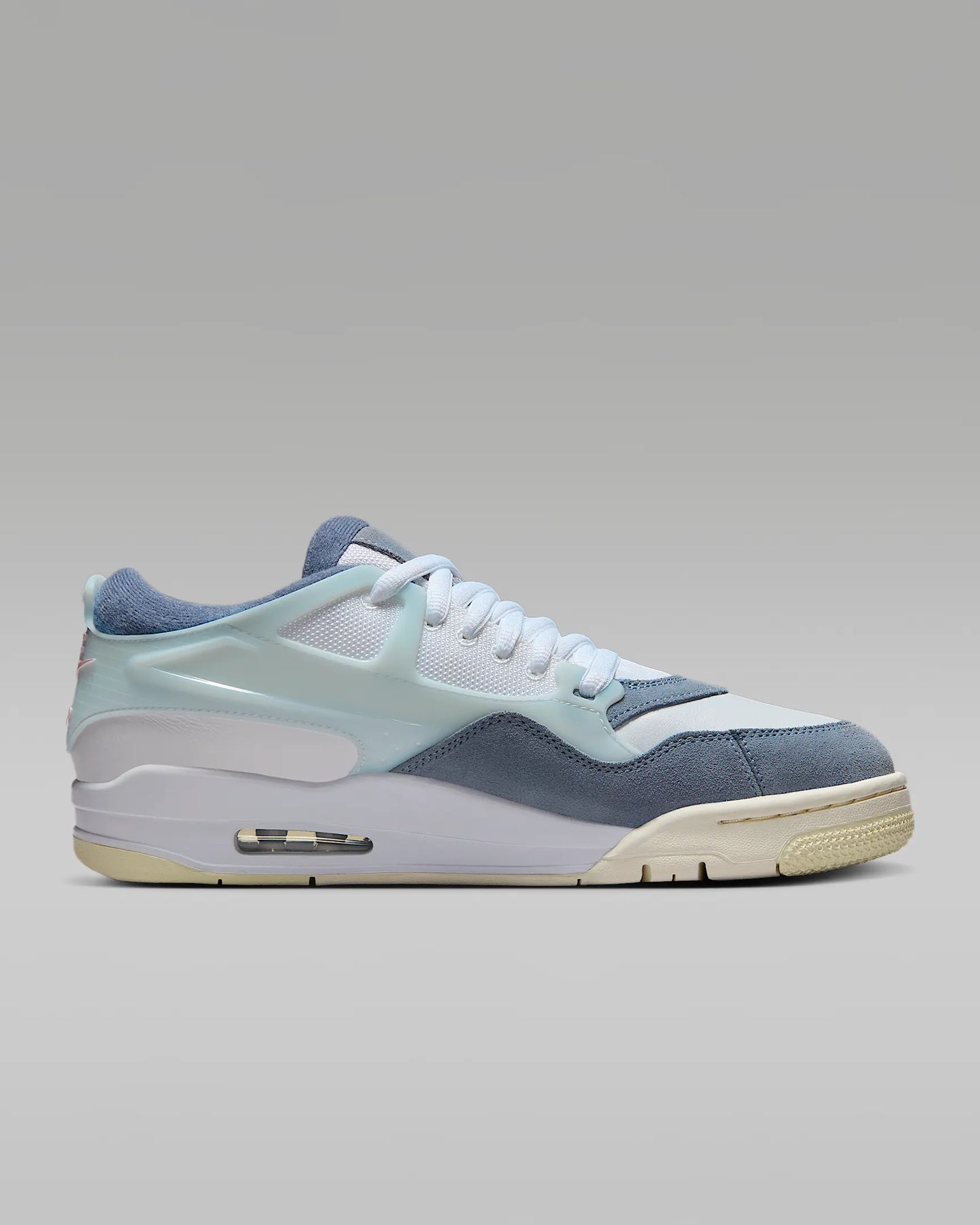 Air Jordan 4 RM
